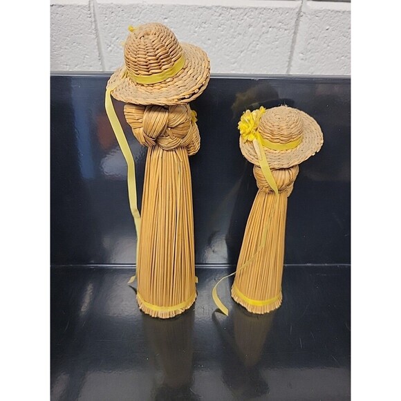 Corn Husk Braided Wooden Head Dolls 14", 8", 6.5" Holding Flowers Basket-3 *Read - Picture 9 of 12
